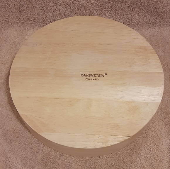 Kamenstein Solid Wood Chip & Dip Serving Bowl
Mea - Picture 4 of 5